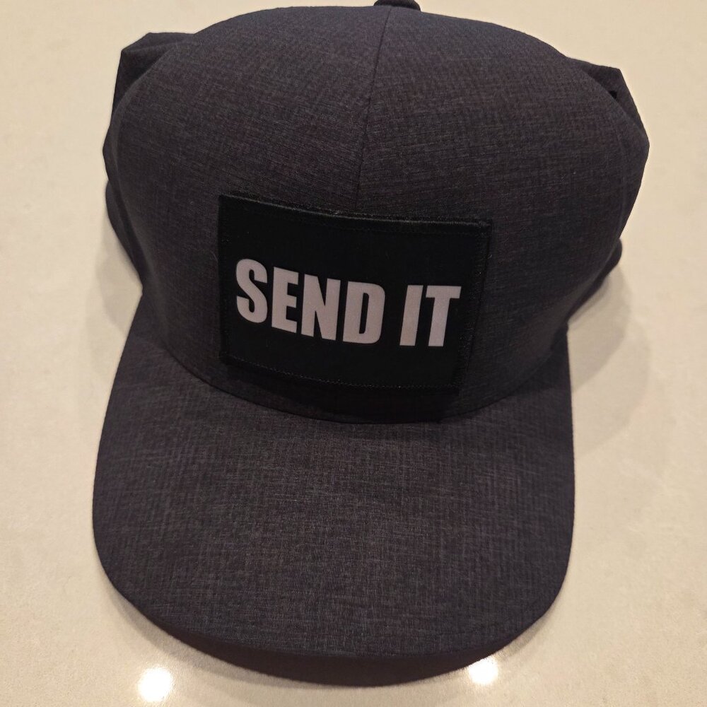 Pull Patch Send It hat. Size L/XL